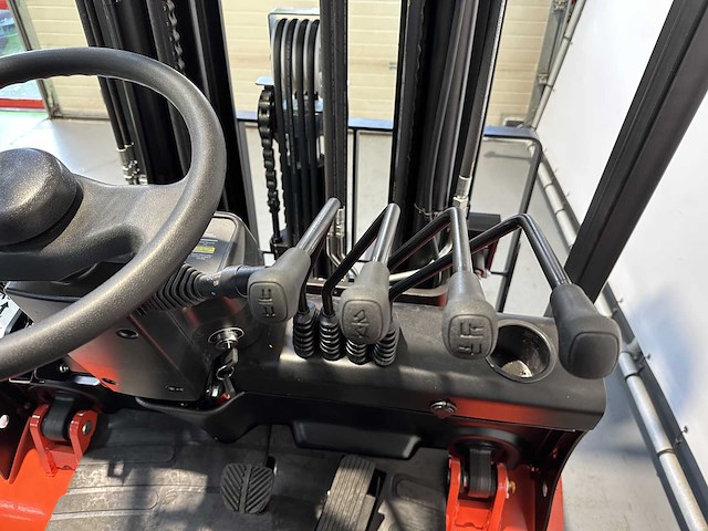 Ep - efl 252 x - vorkversteller, sideshift, triplex, vorkheftruck 2025 - afbeelding 14 van  32