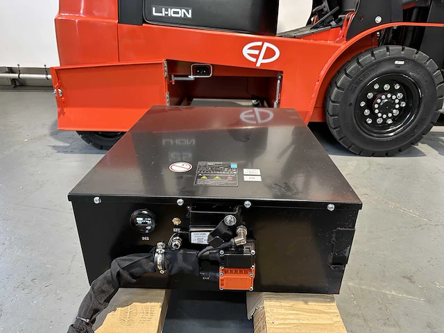 Ep - efl 252 x - vorkversteller, sideshift, triplex, vorkheftruck 2025 - afbeelding 14 van  32