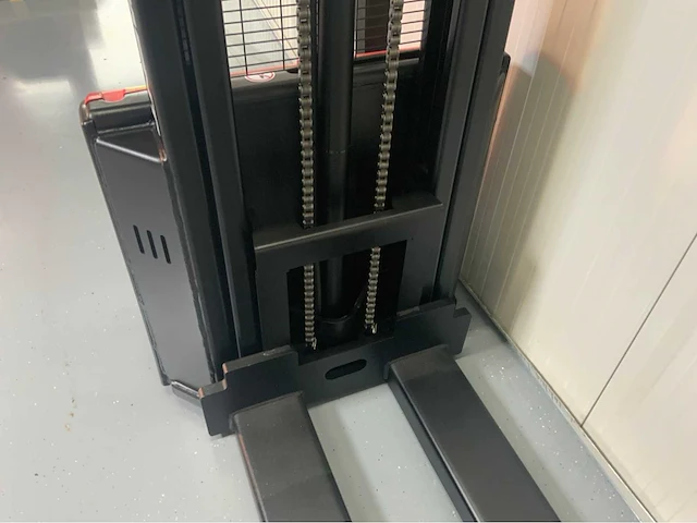 Ep - est 2.7 meter stapelaar 2025 - afbeelding 4 van  17