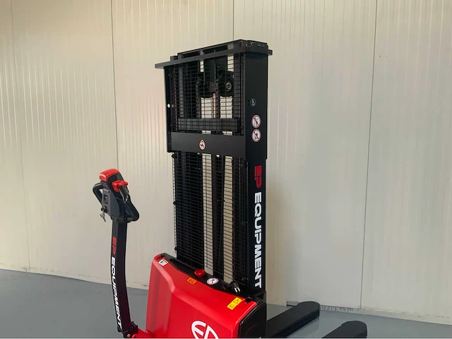 Ep - est 2.7 meter stapelaar - afbeelding 12 van  17