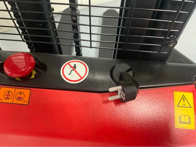 Ep - est 3,6 meter - stapelaar, interne lader - afbeelding 5 van  15