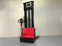 Ep - est 3,6 meter - stapelaar, interne lader - afbeelding 1 van  15