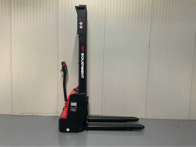 Ep - est 3,6 meter - stapelaar, interne lader - afbeelding 11 van  15