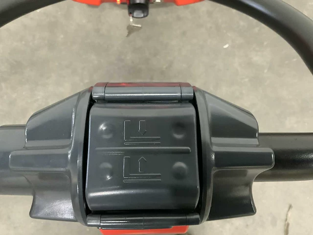 Ep - f3 + zwenkwielen - elektrische palletwagen - afbeelding 2 van  15