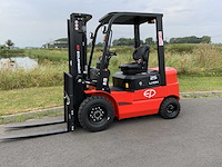 Ep efl 252 xs - 4,5 meter triplex, li-ion, free-lift, side-shift - vorkheftruck - afbeelding 12 van  39