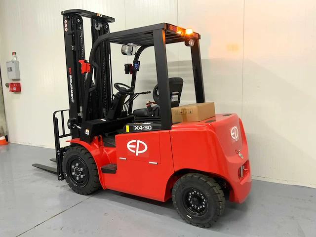 Ep x4-30 5.5m vorkheftruck - afbeelding 3 van  33