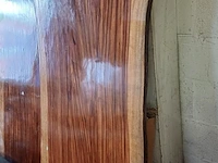 Epoxy boomstamtafel suar walnoot 180x90 binnen/buiten, sanderz, 2025 - afbeelding 2 van  6
