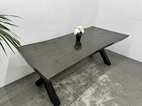 Epoxy boomstamtafel - afbeelding 2 van  9