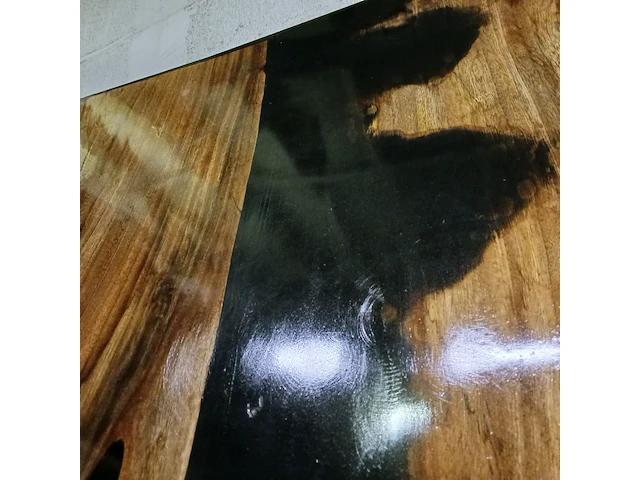 Epoxy buiten/binnen eettafel 240x100, 2025 - afbeelding 2 van  5