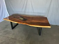 Epoxy eetkamertafel