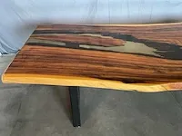 Epoxy eetkamertafel - afbeelding 10 van  13