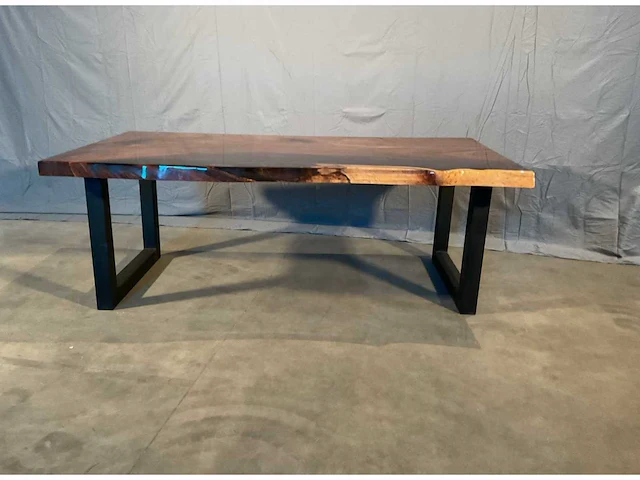 Epoxy eetkamertafel - afbeelding 14 van  14