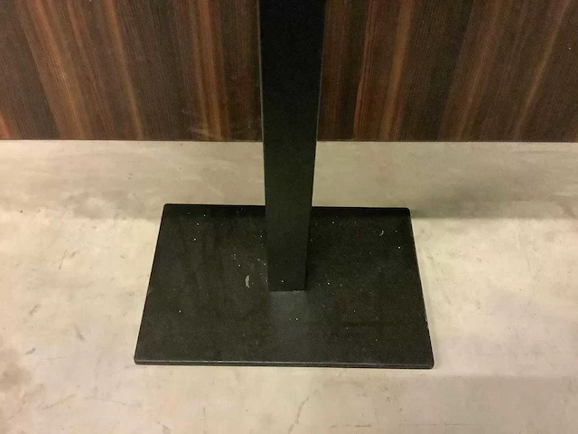 Epoxy statafel - afbeelding 4 van  4