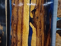 Epoxy suar/walnut wood tafel binnen/buiten incl. x poten(2), sanderz, 2025 - afbeelding 1 van  4