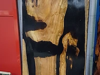 Epoxy suar/walnut wood tafel binnen/buiten incl. x poten(2), sanderz, 2025 - afbeelding 2 van  4