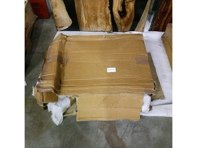 Epoxy suar/walnut wood tafel binnen/buiten incl. x poten(2), sanderz, 2025 - afbeelding 4 van  4
