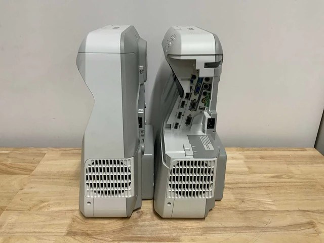 Epson eb-685w beamer (2x) - afbeelding 3 van  8