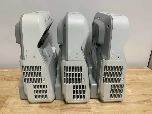 Epson eb-685wi beamer (3x) - afbeelding 8 van  10