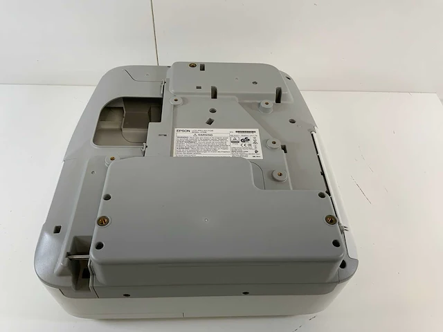 Epson eb-695wi (h740b) ultra short distance projector (3001 uur - lampuren) - afbeelding 5 van  5