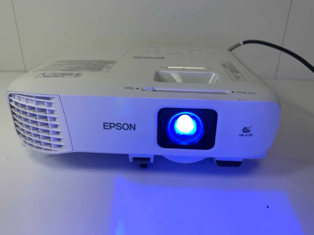 Epson (h987b) 4200 lumen hd wxga projector (40 hrs - lamp hours) - afbeelding 1 van  8