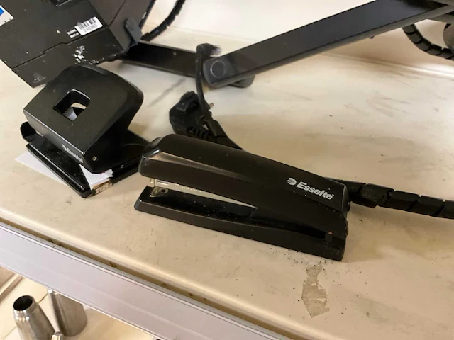 Epson m338a bonnenprinter op statief - afbeelding 6 van  8