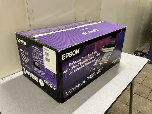 Epson stylus photo 2100 inktjetprinter met automatische snijmodule - afbeelding 9 van  19