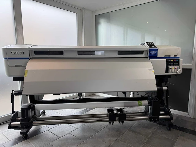 Epson surecolor sc-s30600 (k191a) eco-solvent grootformaat printer - afbeelding 1 van  10