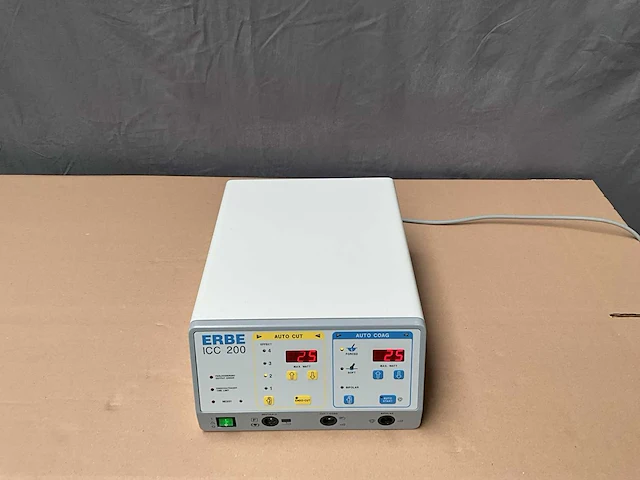 Erbe - icc 200 - elektrochirurgische eenheid - afbeelding 2 van  4
