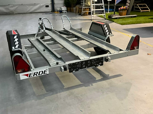 Erdé sas motor trailer - afbeelding 8 van  12