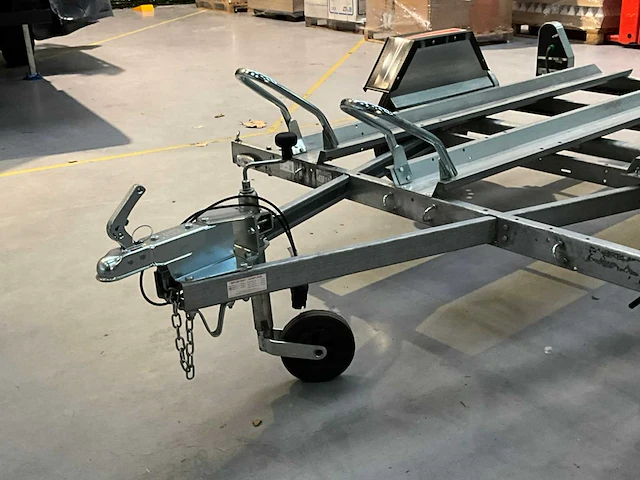 Erdé sas motor trailer - afbeelding 10 van  12