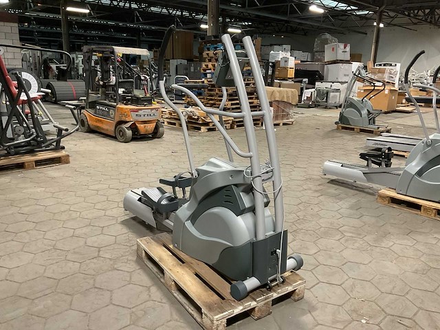 Ergo-fit 3000 crosstrainer - afbeelding 2 van  8