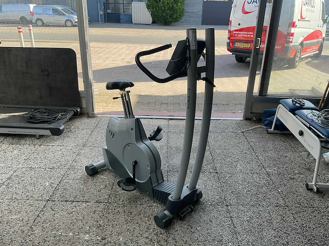 Ergo-fit cycle 3000 home trainer - afbeelding 2 van  5
