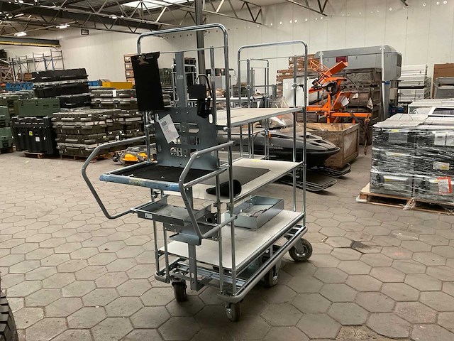 Ergobjörn etagewagen - afbeelding 2 van  7