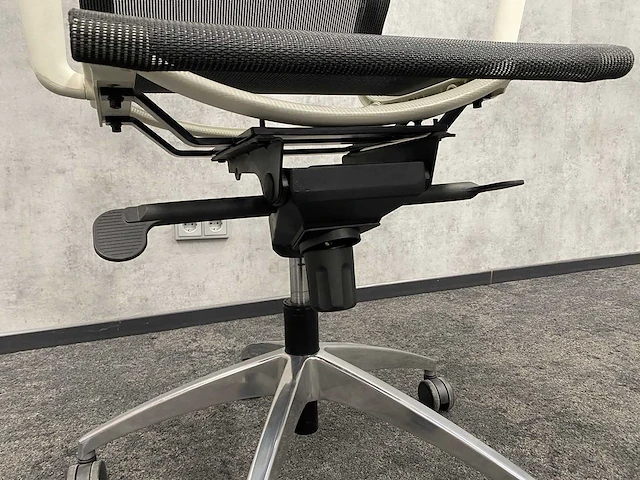 Ergonomische bureaustoel - netwave - afbeelding 5 van  8