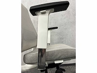 Ergonomische bureaustoel beige/wit - afbeelding 7 van  11