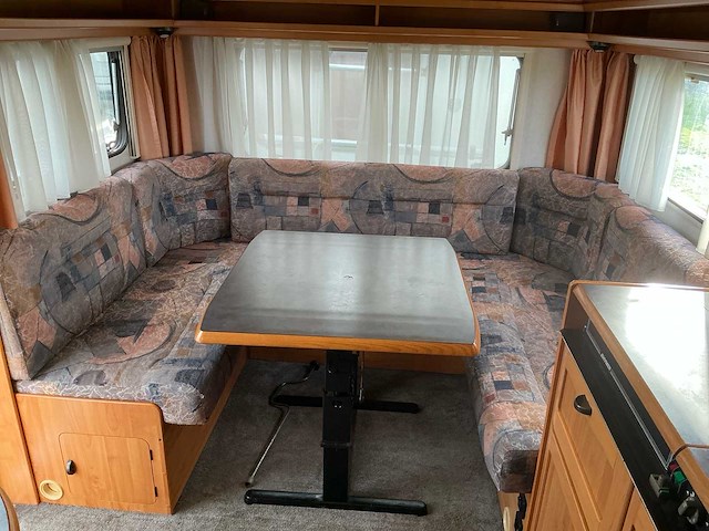 Eriba nova caravan - afbeelding 16 van  37