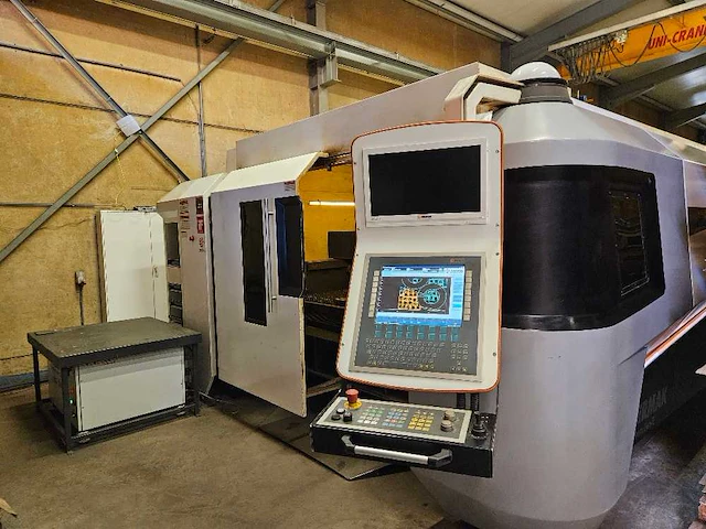 Ermaksan ipg - fibermak momentum gen 2 - lasersnijmachine - 2014 - afbeelding 2 van  28