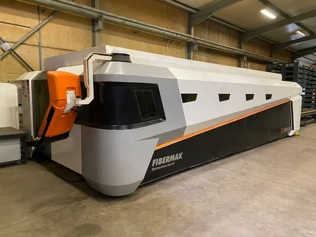 Ermaksan ipg - fibermak momentum gen 2 - lasersnijmachine - 2014 - afbeelding 1 van  28