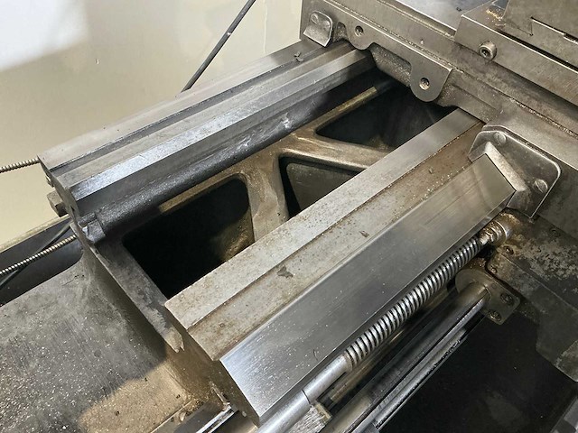 Ernault - cholet 435 - horizontal lathe - afbeelding 9 van  11