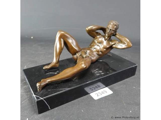 Erotisch bronzen mannelijk naakt - afbeelding 1 van  5