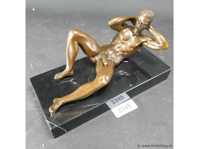 Erotisch bronzen mannelijk naakt - afbeelding 2 van  5