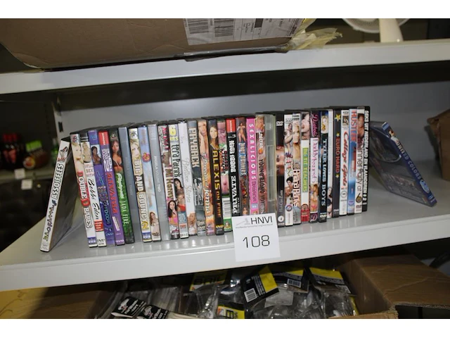 Erotische dvd's, ca 35 stuks - afbeelding 1 van  3