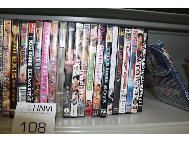 Erotische dvd's, ca 35 stuks - afbeelding 3 van  3