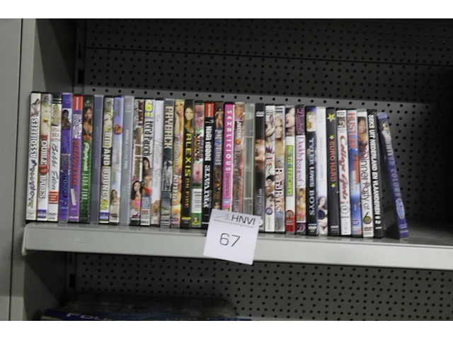 Erotische dvd's circa 35 stuks - afbeelding 1 van  3