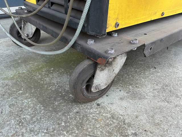 Esab 2000 aristotig 400 tig-lasmachine - afbeelding 11 van  16