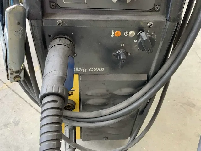 Esab c280 lasapparaat - afbeelding 3 van  5