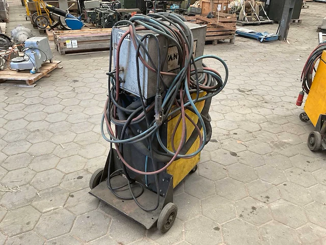 Esab lag315 lasmachine - afbeelding 3 van  6