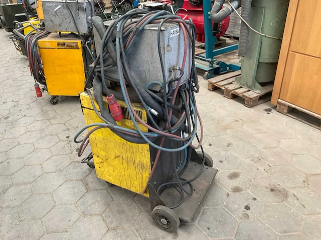 Esab lag315 lasmachine - afbeelding 4 van  6