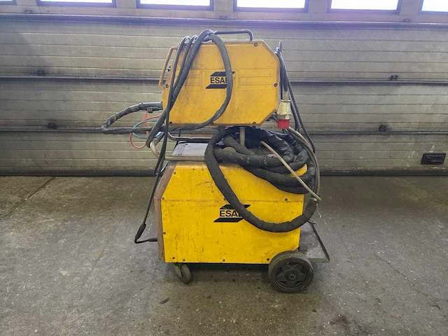 Esab lax 380w mig lasapparaat - afbeelding 1 van  4