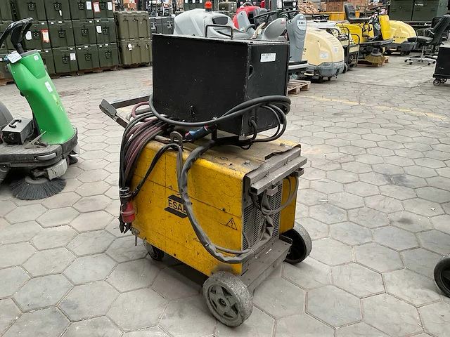 Esab lax380 lasmachine - afbeelding 3 van  7
